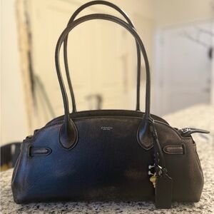 Coach empire 34 loved leather